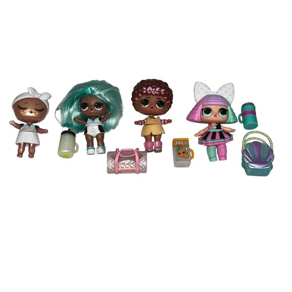 L.O.L. Surprise Lot Of 4 Dolls With Accessories - Picture 1 of 4